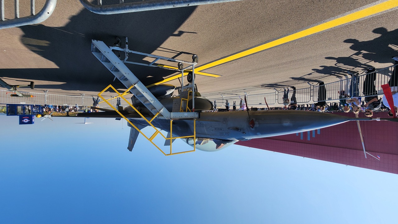 F-16 Flug